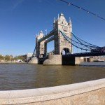 Olloclip-London-Bridge-WideAngle-Lens