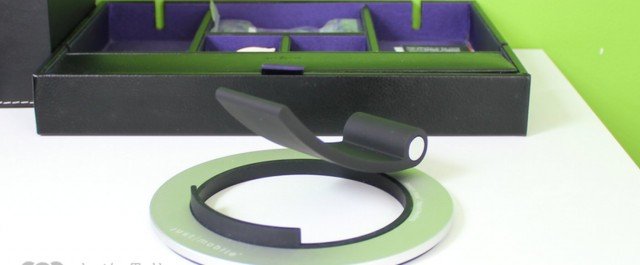 Just-Mobile-Encore-iPad-stand-featured